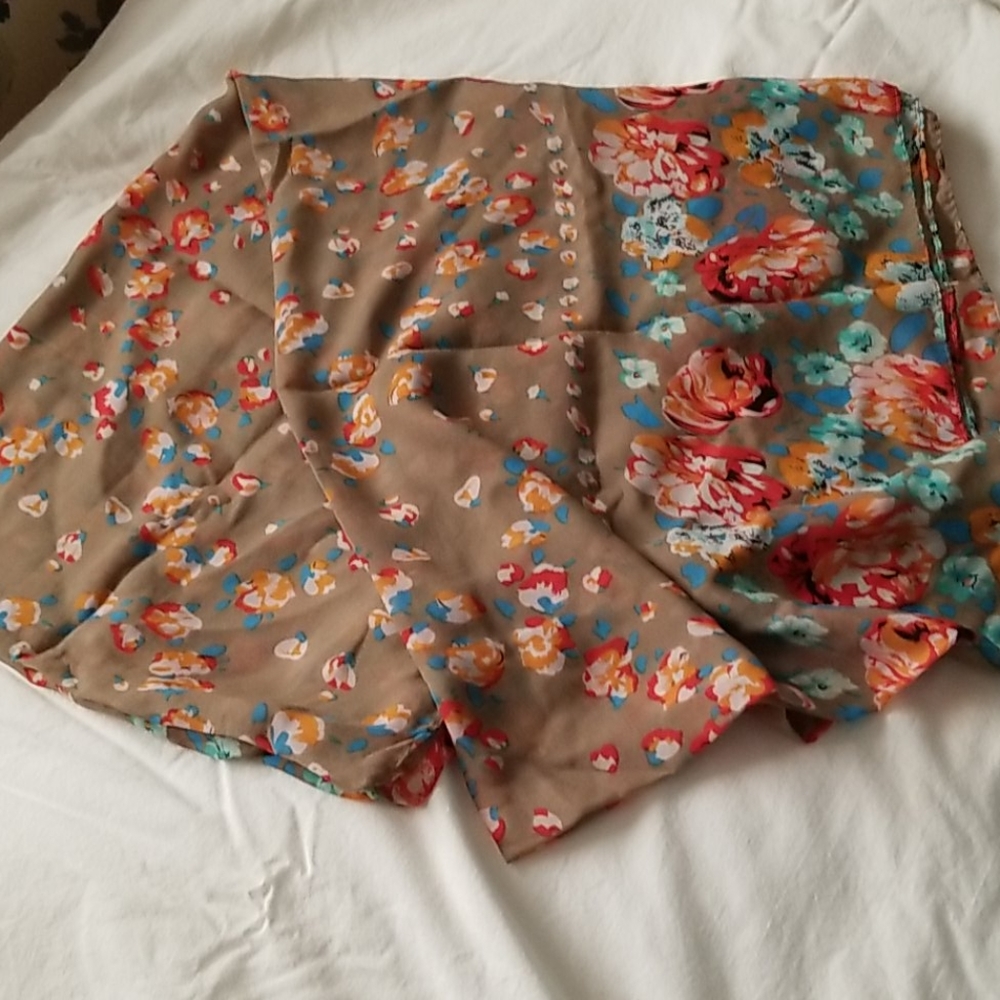 Beautiful circle scarf